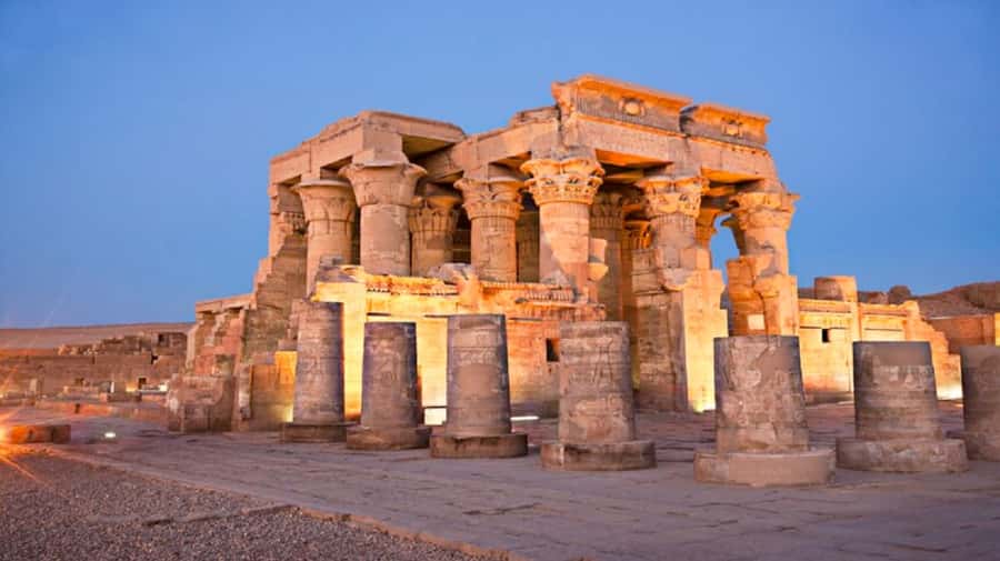 From Cairo: 5-Day Egypt Highlights Private Tour with Flights - Day 1: Giza Pyramids and the Egyptian Museum, Then a Flight to Luxor