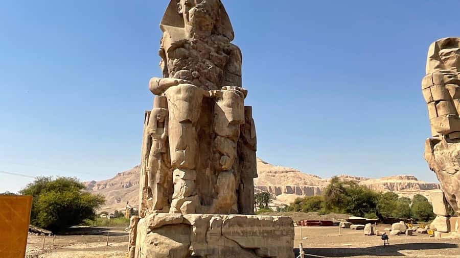 From Cairo: 5-Day Nile Cruise to Aswan & Balloon by Flights - Day 3: Edfu Temple of Horus by Horse-Drawn Carriage, Then Kom Ombo