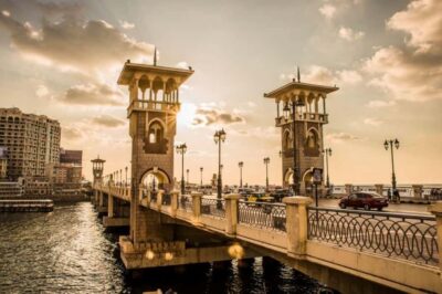 From Cairo: Alexandria Female-Guided Trip from Cairo - Library of Alexandria and the Alexander/Ptolemy statues: what you can see