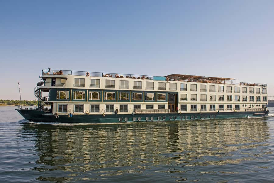 From Hurghada: 3-Day Nile Cruise to Aswan & Hot Air Balloon - Hot Air Balloon Over Luxor’s Temples: Big Views, Short Patience