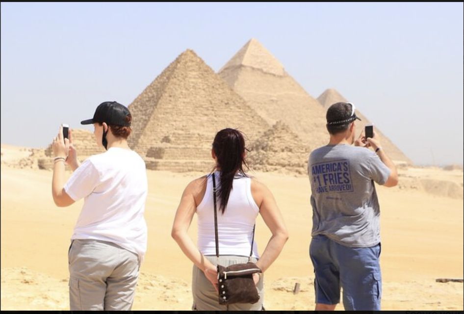 From Hurghada: Cairo Pyramids and Museum Day Trip by Flight - Lunch and the ride back: staying comfortable on a long day