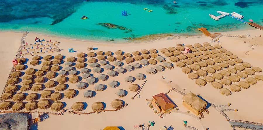 From Hurghada: Hula Hula Island Speedboat Tour with Dolphins - Pickup and Getting to the Marina on Time