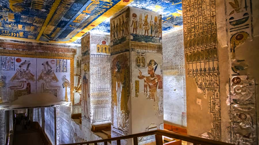 From Hurghada: Luxor Private Day Trip with Temple Tickets - Valley of the Kings: Choosing your tomb focus