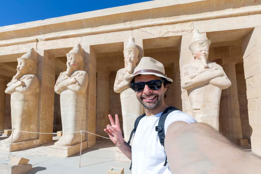 From Luxor: West Bank Tour with Valley of Queens & Lunch - Valley of the Queens: Royal Wives and Children, Not Just Pharaohs
