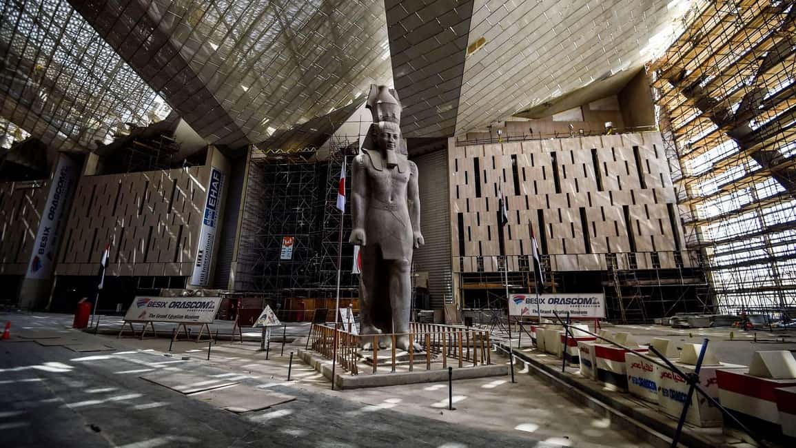 From Red Sea to the Sphinx: Giza Day Trip with Flights - Sharm El Sheikh to Cairo by flight: why the timing works