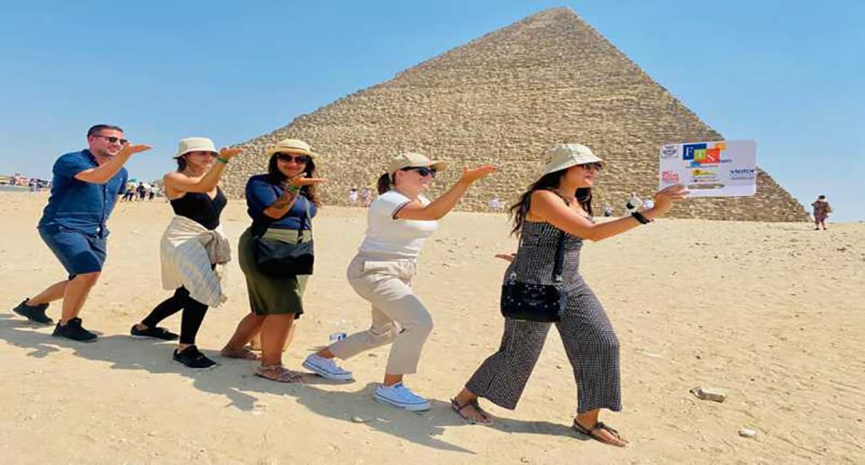 From Red Sea to the Sphinx: Giza Day Trip with Flights - The part most people assume is included: inside the pyramids