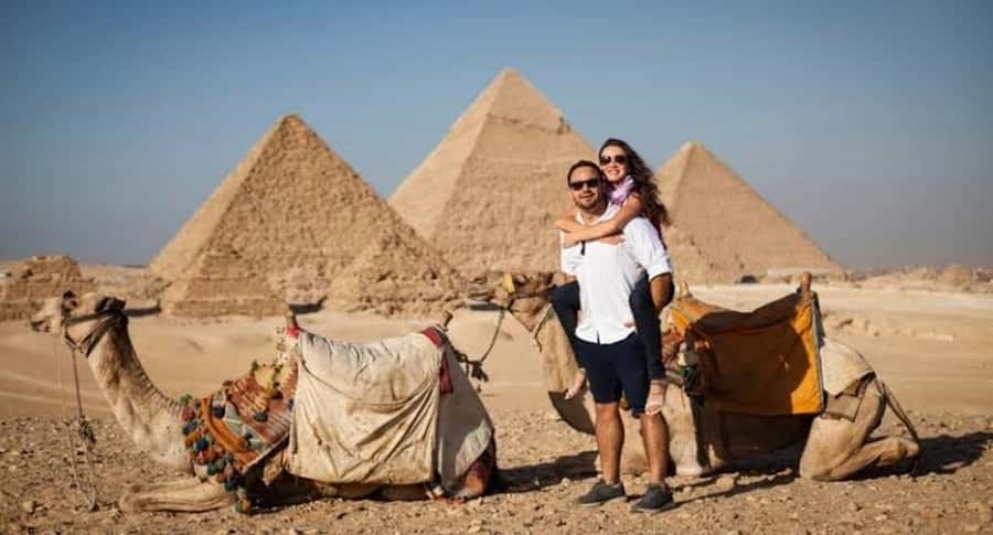From Sharm: Full Day Tour in Cairo By flight - Giza Pyramids and the Sphinx: what you’re actually paying for