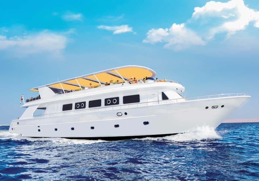 From Sharm: Ras Mohammed Cruise with Island Visit and Lunch - Intro scuba sessions as an add-on (for first-timers too)