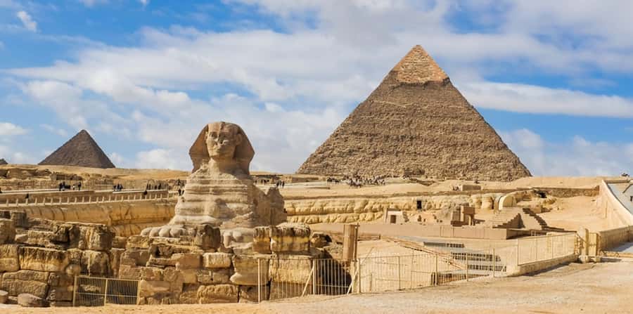 Giza: Arabian Horse Tour Around the Giza Pyramids - Pyramid View Without Entry: The Best Way to Set Expectations