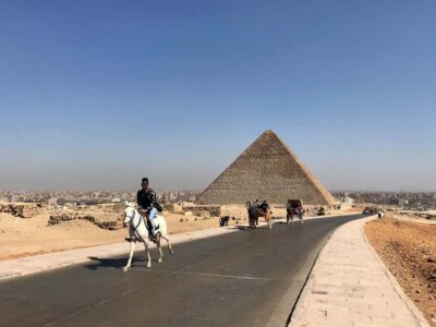 Giza Pyramids and Grand Egyptian Museum - Guided Pyramids of Giza: Your 2-Hour Route and Photo Moments
