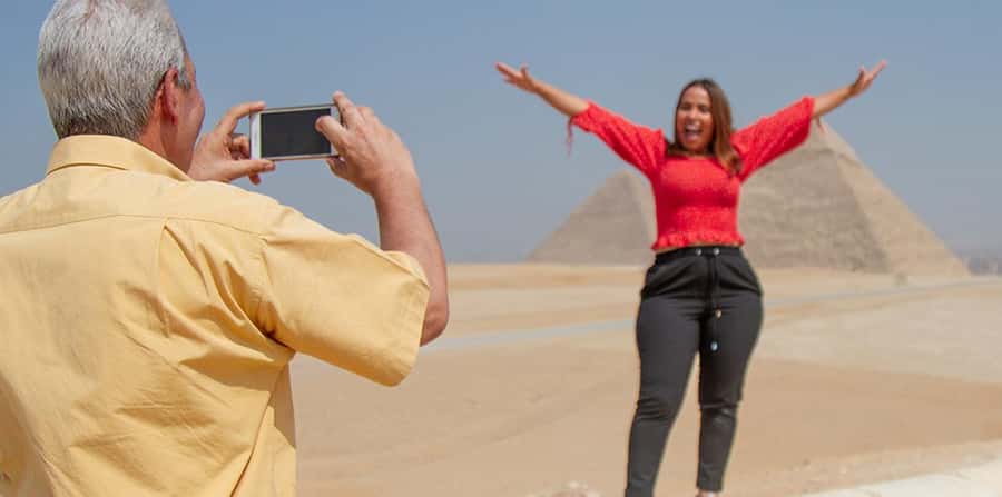 Giza: Pyramids at Sunset Guided Camel Tour - The camel ride: traditional, calm, and made for photos