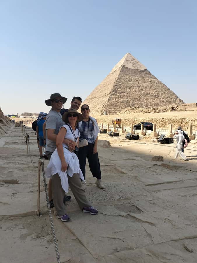 Giza Pyramids, Mummy Museum And Bazaar Private Day Tour - Great Pyramid of Giza and the Sphinx: why a guided visit changes everything