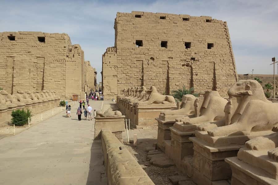 Half day tour to east bank visit Luxor and Karnak Temples - Skip the Line: What It Changes in Real Life