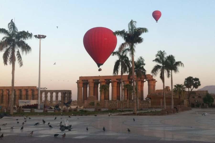 Hot-air Balloon Visit Kings Valley Tombs Hatshpsuit Boatride - Morning start: transfers to the balloon launch area