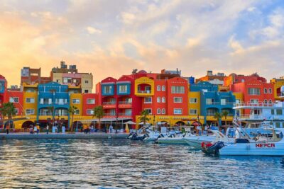 HRG:Private City Tour with Seafood at Barbouni Restaurant - Hurghada Marina: A Pretty Start With Real Purpose
