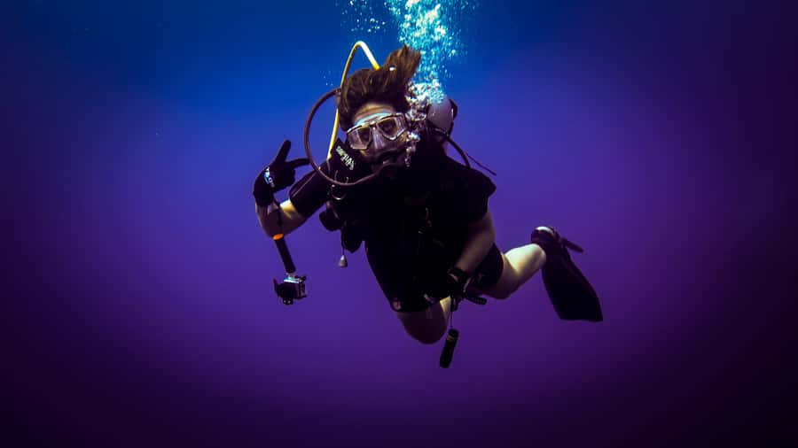 Hurghada: 1, 2, 3, 4, or, 5-Day Scuba Diving Package - Two reef stops a day: how the schedule works