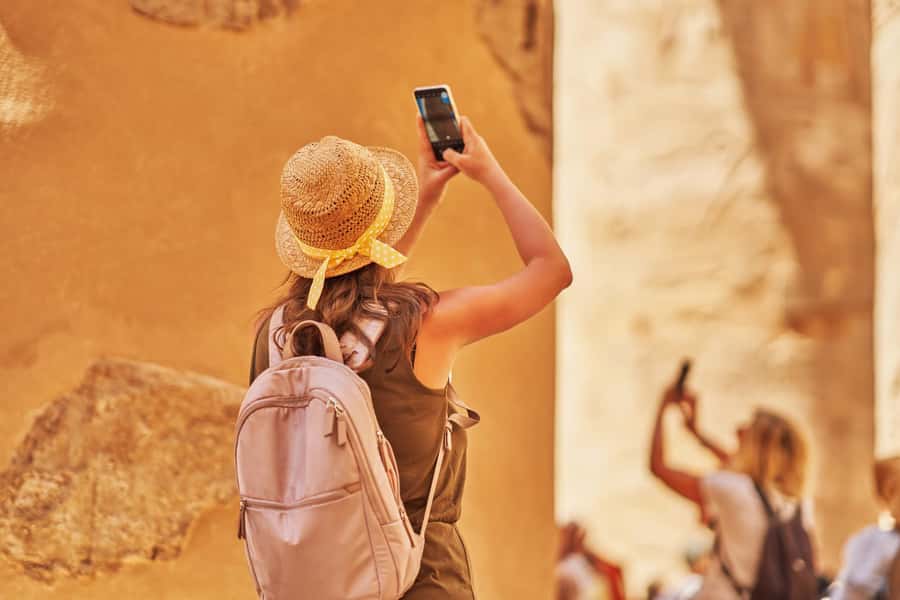 Hurghada: 2-Day Luxor Highlights & Hot Air Balloon & Hotel - Lunch by the end of the tour day and the drive back to Hurghada