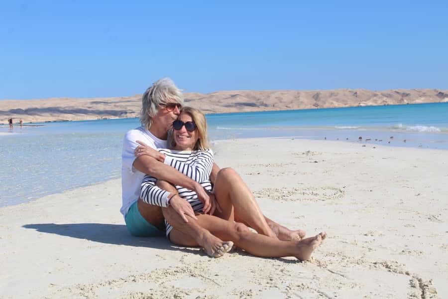 Hurghada: A Romantic Dinner On Islands Proposal Tour - Price and Value: Is $371 Per Group Up to 2 Reasonable?