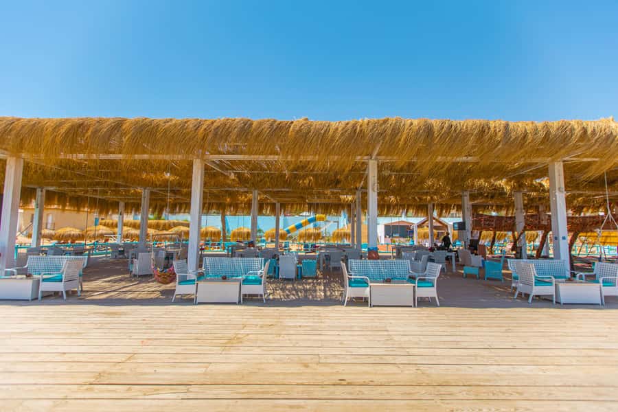 Hurghada: Aqua Park and Beach Experience - Optional upgrades on the waves: speedboat, banana boat, and more