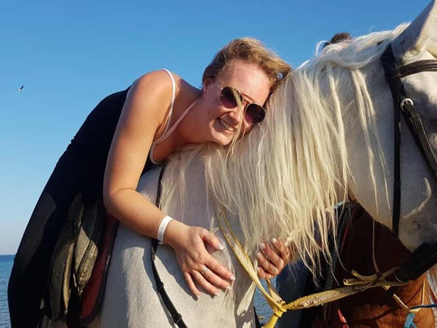Hurghada: Desert and Sea Horseback Riding Tour with Transfer - The 2-Hour Ride Plan: Desert First, Then Water