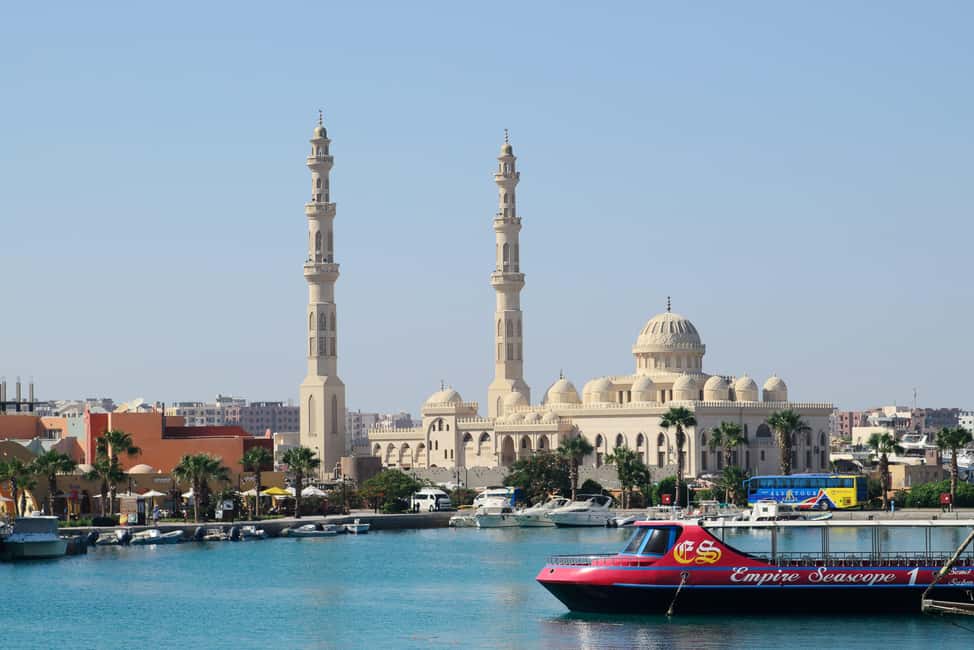 Hurghada: Empire Submarine Boat Trip with Snorkel and Drinks - The Best Part for Families: It Works on Different Comfort Levels