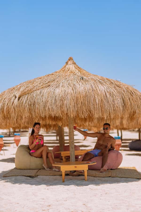 Hurghada: Hula Hula Speedboat w/ Optional Snorkeling & Lunch - Snorkeling gear and the guided stop: how to make it go smoothly