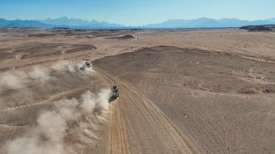 Hurghada: Jeep Safari with Camel Ride, Dinner and Show - The Return Drive and Sunset: Why Timing Feels Like Magic