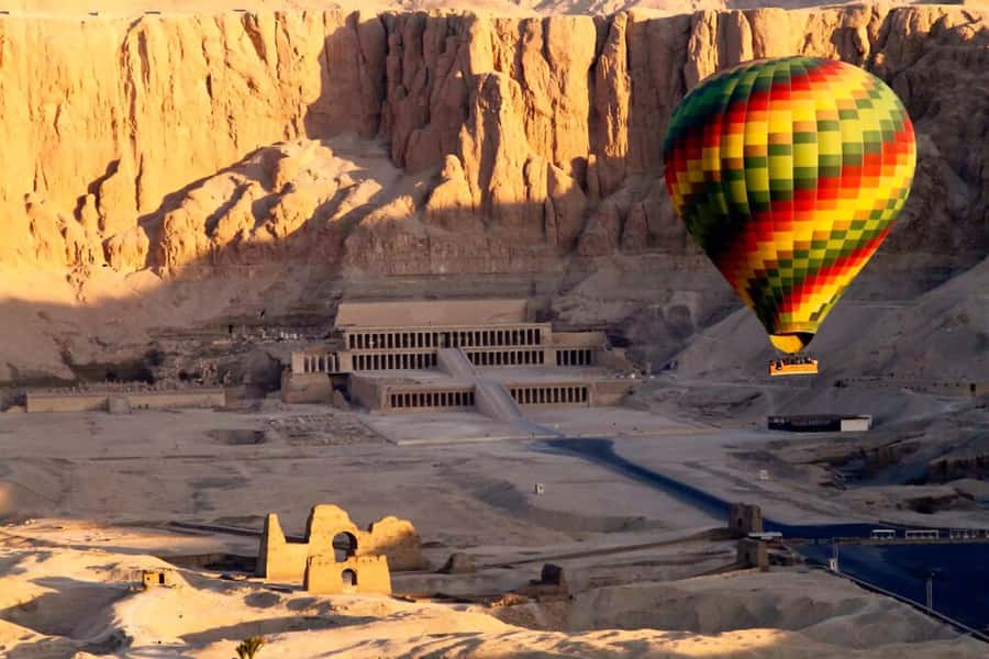 Hurghada: Luxor Highlights All-Inclusive Tour & Balloon Ride - Hurghada to Luxor by night: the 20-hour rhythm you should expect