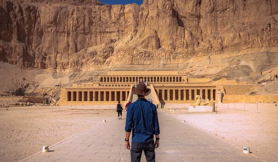 Hurghada: Luxor Valley of The Kings, Karnak Temple & Lunch - Lunch in Luxor: Included Meal, Still Plan Smart
