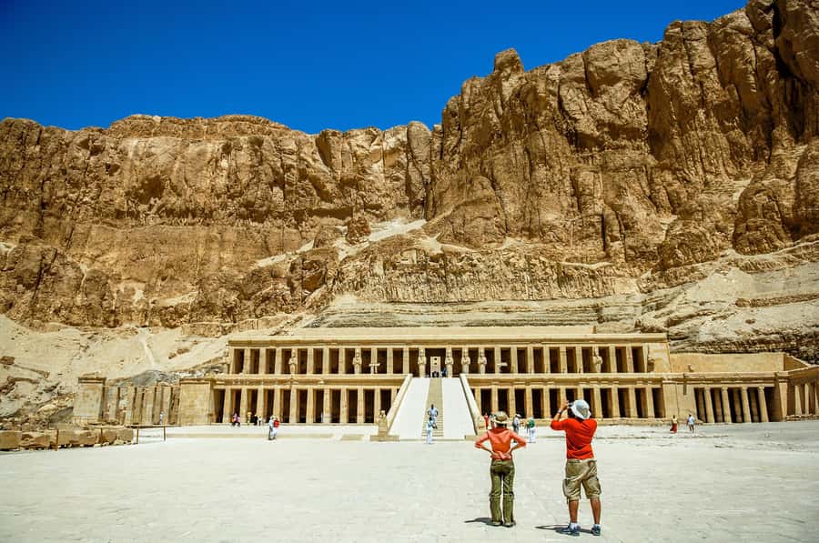 Hurghada: Luxor Valley of The Kings, Karnak Temple & Lunch - Valley of the Kings: The Ramses Tomb Experience