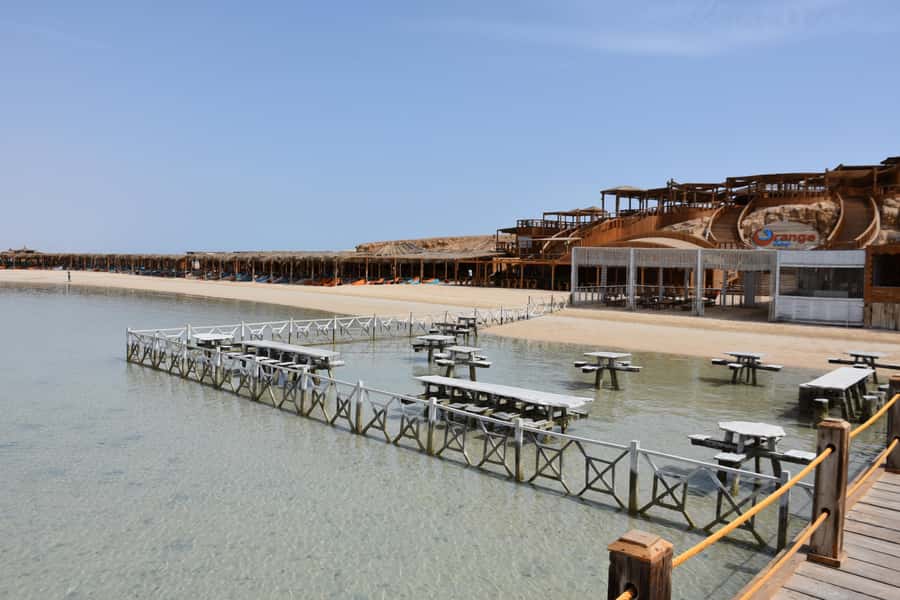 Hurghada: Luxury Cruise Trip to Orange Bay with Lunch - Lunch on the Red Sea: buffet choices that keep you fueled