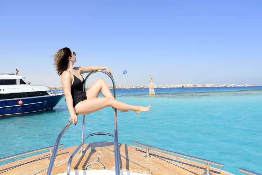 Hurghada: Orange Bay Island Boat Trip w/ Breakfast and Lunch - Crew Energy and Guide Support: Why People Leave Smiling