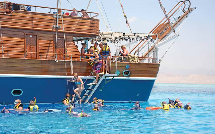 Hurghada: Pirates Sailing Boat to Orange Bay with Transfers - Transfers and Timing: Getting to Marina Without Stress