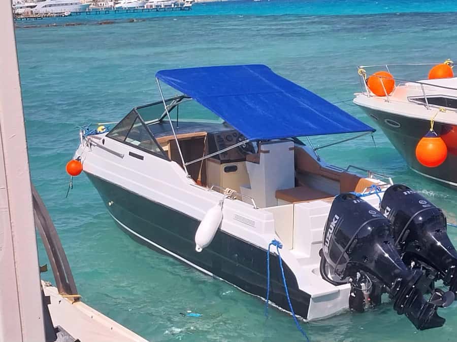 Hurghada: Private Luxury Speedboat W Snorkelling & Fruits - Magawish Island: another island stop with a fee to plan for