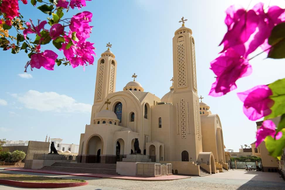 Hurghada: Private or Shared City Tour with Guide & Shopping - Guides and drivers: why certain names keep showing up