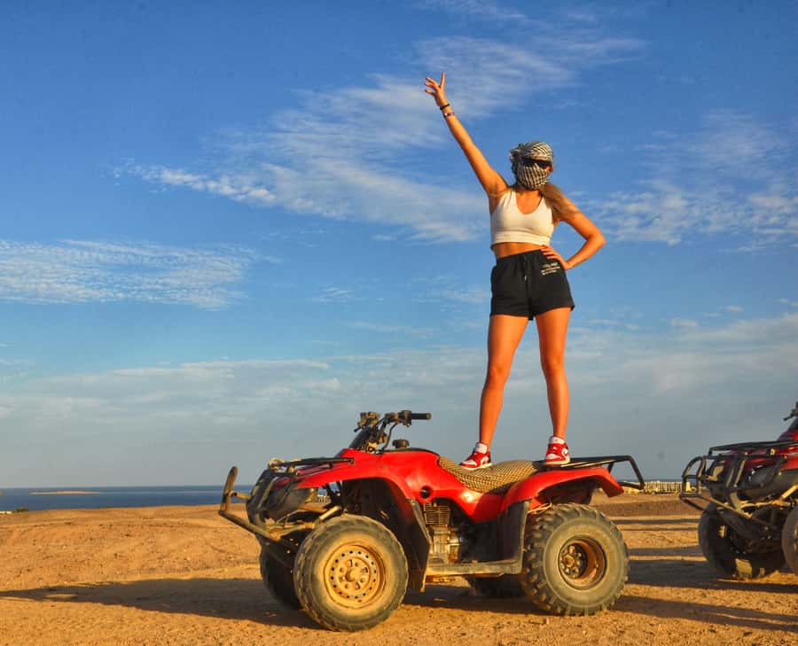 Hurghada: Quad Bike, Camel, Show, Dinner, & Stargazing Trip - Camel ride: a quick moment or a longer upgrade