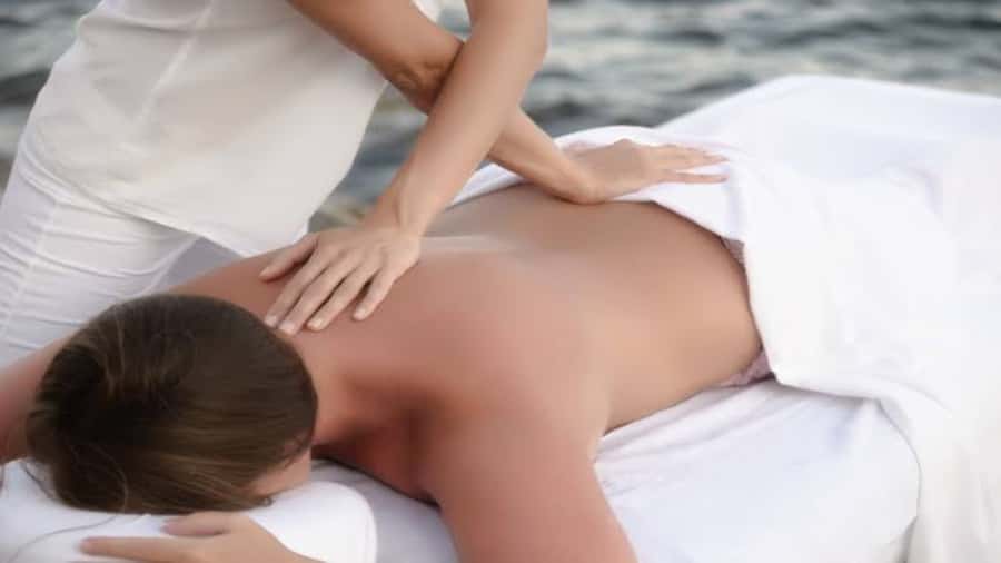 Hurghada: Royal Luxury VIP Cruise to Orange Bay with Lunch - The On-Board Massage: The Luxury Bit That Isn’t Just Marketing