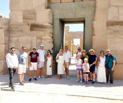 Hurghada: Small Group Day Tour to Luxor with Nile Boat - Karnak Temple and the Avenue of Sphinxes: where the day gets its scale
