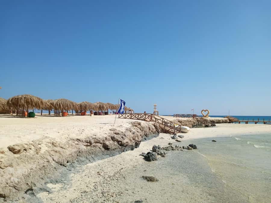 Hurghada : Sunset & Barbecue at Magawish Island By Speedboat - Timing That Actually Works: 2 pm to 5 pm Without the Rush