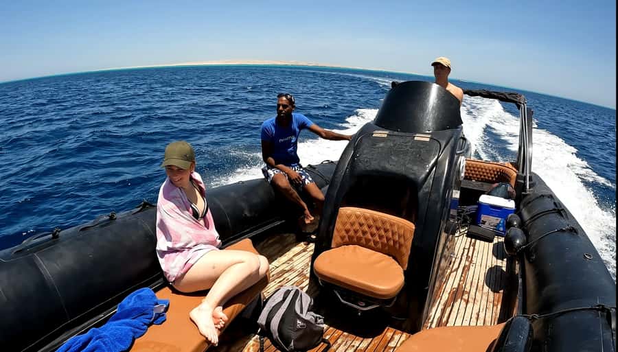 Hurghada: White Island Speedboat Tour, Snorkeling, & Lunch - Who should book this, and who should skip it