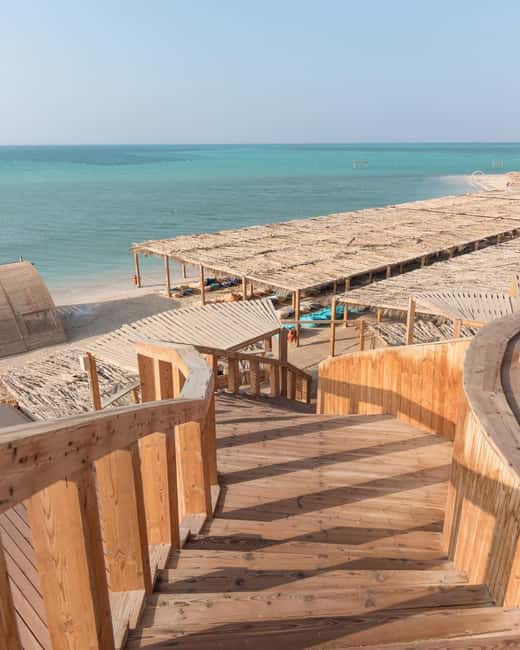 Hurghada: Yacht Trip 2 islands, Diving & Snorkeling W Lunch - The Intro Scuba Option: What It Means for Your Day