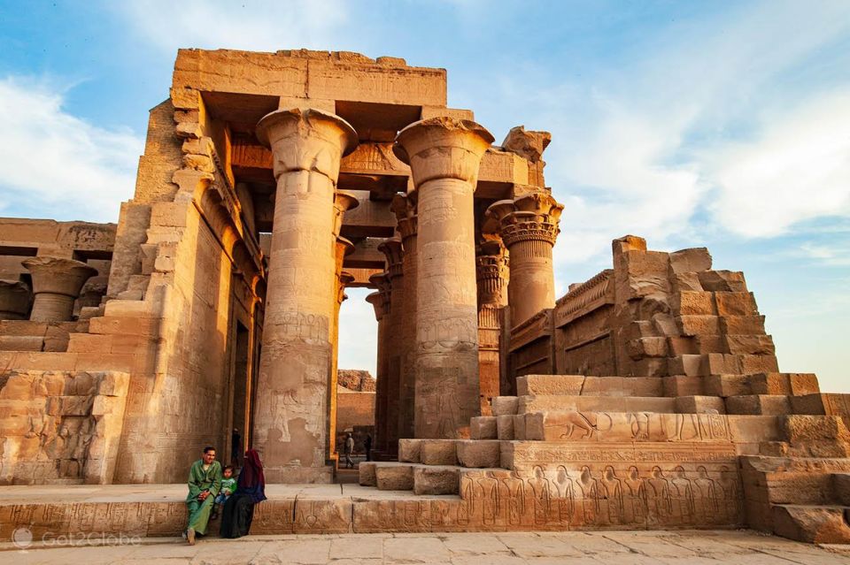 Luxor: 3-Day Nile Cruise to Aswan with Balloon - Kom Ombo’s Double Temple: Sobek and Horus Side by Side