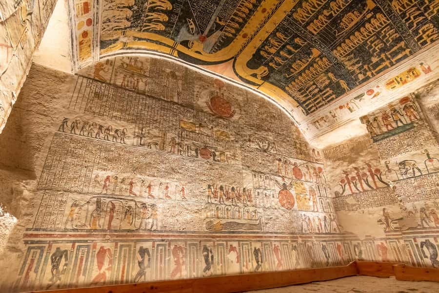 Luxor: All-Inclusive West Bank Tour, Sound & Light Show - Valley of the Kings: Entering Royal Tombs (and the Afterlife Mindset)