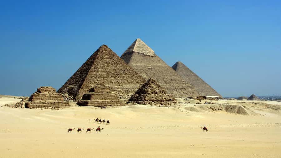 Luxor: Day Tour to Cairo from Luxor by Flight - Old Cairo’s faith landmarks: Hanging Church and Ben Ezra Synagogue
