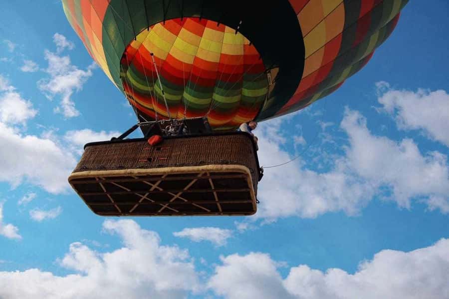 Luxor: Deluxe Sunrise Hot Air Balloon - Getting from your hotel to the West Bank launch area