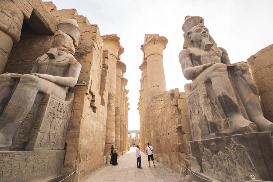 Luxor: East and/or West Banks Guided Tour with Lunch - Lunch at a local restaurant: included, simple, and timed