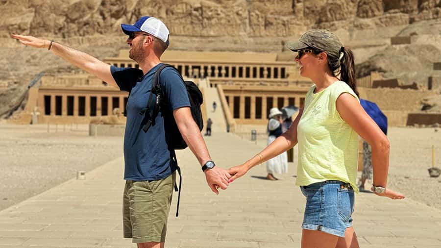Luxor: East & West Bank Temples Private Tour with Tickets - Luxor Temple: A Clean Finish to the Day