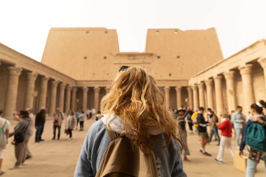 Luxor: Edfu and Kom Ombo Private All-Inclusive Guided Tour - Luxor pickup to Edfu: how the day really starts