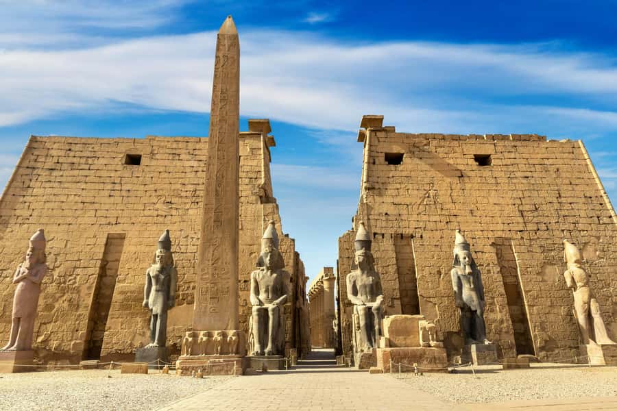 Luxor Half-Day Tour to Explore Karnak and Luxor Temples - Luxor Temple in One Guided Hour: Amunhotep III Meets Ramesses II