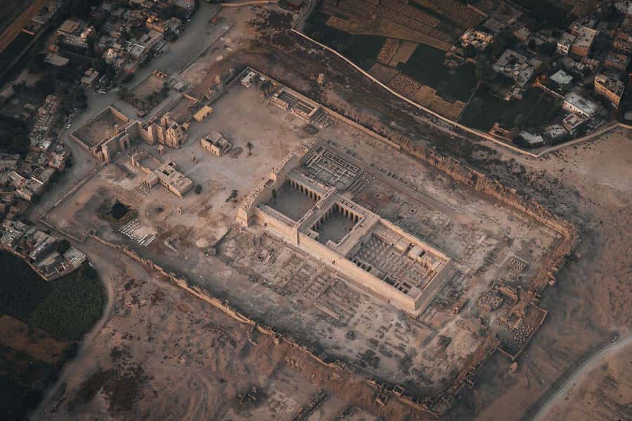 Luxor: Hot Air Balloon Ride over Luxor Relics - Safety briefing and basket reality (yes, it gets warm fast)